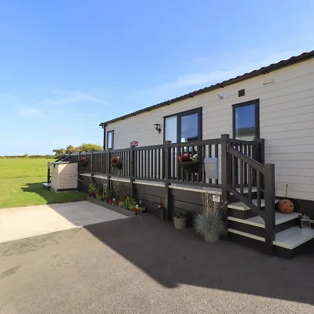 Holiday home Sunflower Lodge *