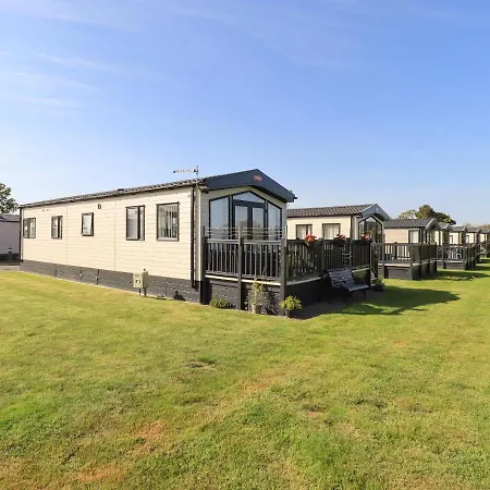 Sunflower Lodge Holiday home *