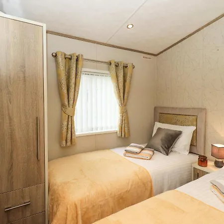 Sunflower Lodge Holiday home *